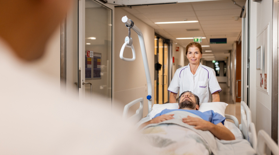 VZSNL Patient Transport 01